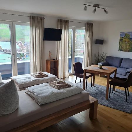 Mosel-Auszeit Apartamento Brauneberg Exterior foto