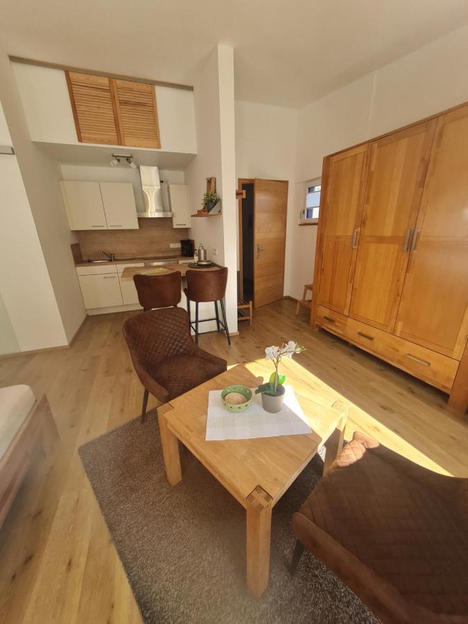 Mosel-Auszeit Apartamento Brauneberg Exterior foto